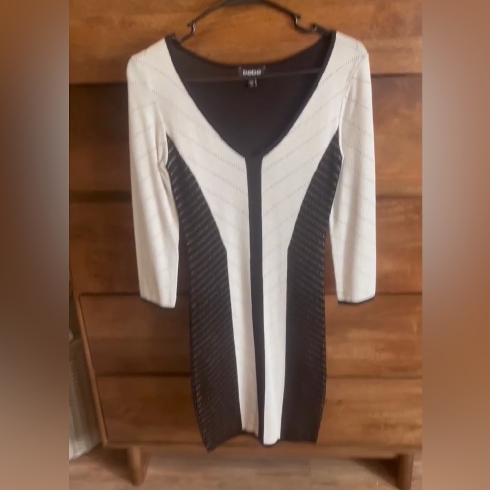BEBE XS EXTRA SMALL Y2K BANDAGE DRESS QUARTER SLEEVES V NECK WINTER SEXY 2000s